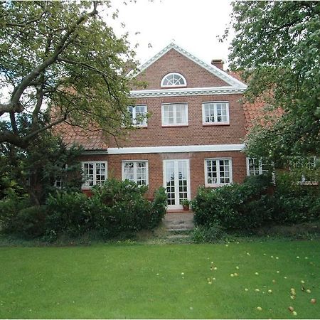 Aakirkeby Bed And Breakfast Exterior photo